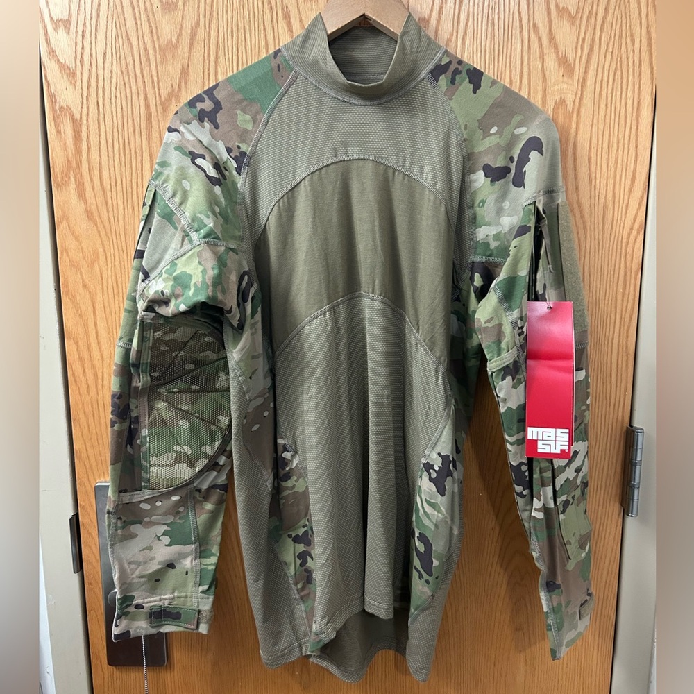Massif Non-FR Combat Shirt OCP Size Large NWT